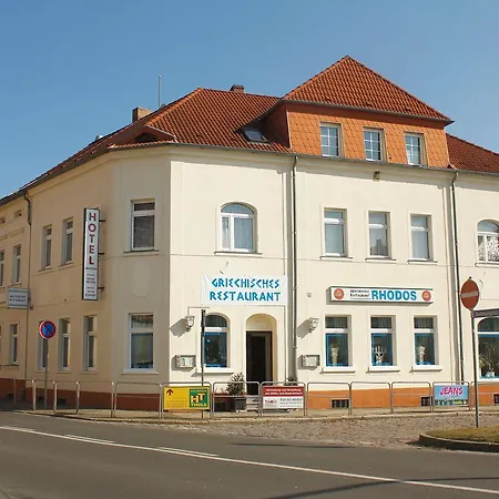 Restaurant Rhodos 艾斯特维达