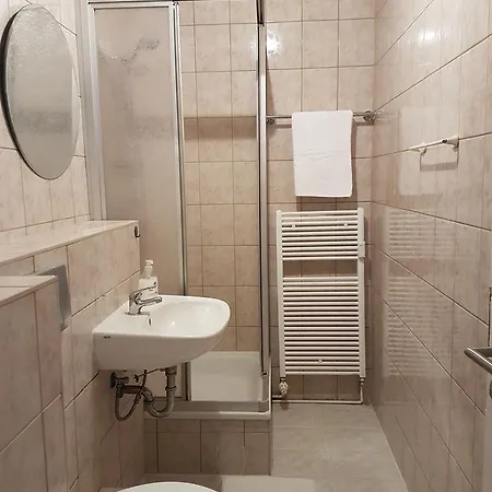 酒店 Restaurant Rhodos